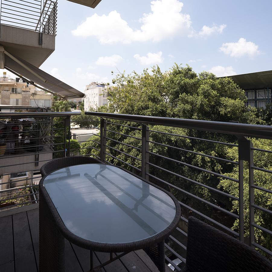 Eduard Bernstein Apartment Tel Aviv Bagian luar foto